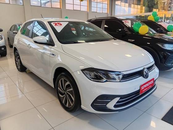 VOLKSWAGEN POLO 1.0 170 TSI HIGHLINE AUTOMÁTICO VOLKSWAGEN POLO 1.0 170 TSI HIGHLINE AUTOMÁTICO